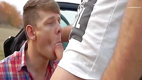 Blonde amateur beauty gets riddled with a big dick