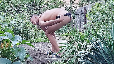 Outdoor amateur brunette solo male with perfect face and legs