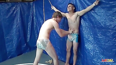 amateur fetish video with the sex toy in the palm of the dick